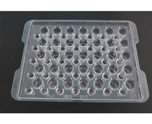 汽車零部(bu)件吸塑包(bao)裝